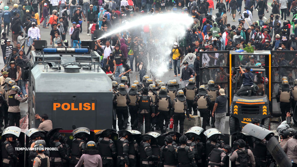 Reformasi Hukum Mimpi atau Nyata: Panduan Lengkap untuk Gen Z Indonesia 2025